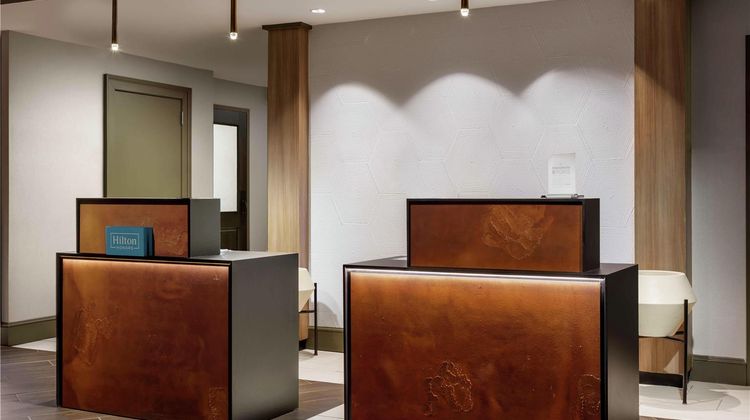 Hilton Garden Inn Annapolis Downtown Lobby