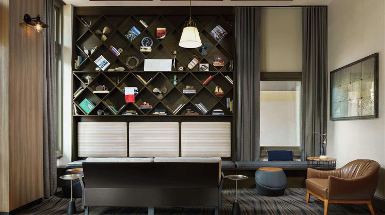 Hilton Garden Inn Annapolis Downtown Lobby