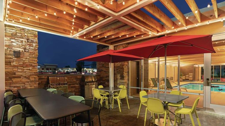 Home2 Suites by Hilton Lancaster Pool