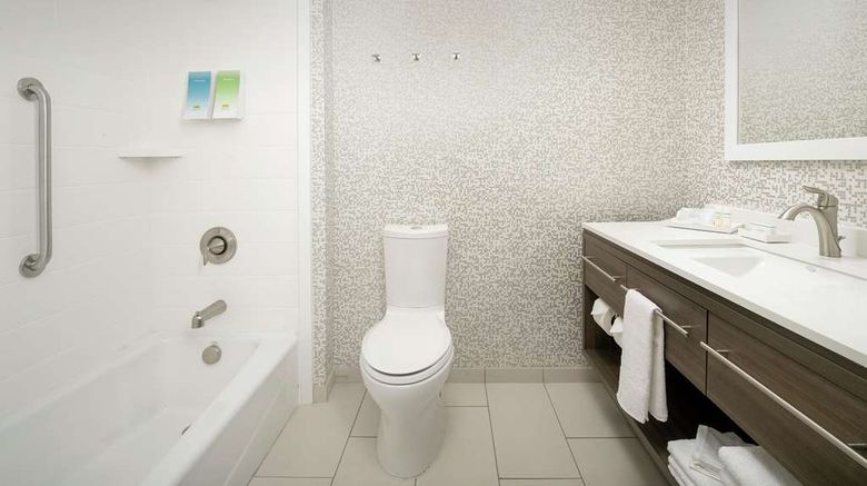 <b>Home2 Suites by Hilton Longmont Room</b>. Images powered by <a href="https://iceportal.shijigroup.com/" title="IcePortal" target="_blank">IcePortal</a>.