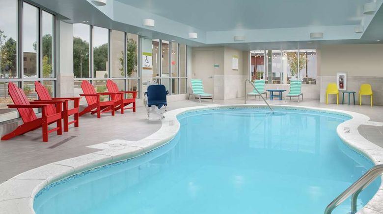 <b>Home2 Suites by Hilton Longmont Pool</b>. Images powered by <a href="https://iceportal.shijigroup.com/" title="IcePortal" target="_blank">IcePortal</a>.