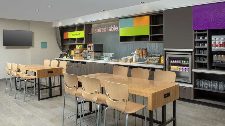 <b>Home2 Suites by Hilton Longmont Restaurant</b>. Images powered by <a href="https://iceportal.shijigroup.com/" title="IcePortal" target="_blank">IcePortal</a>.