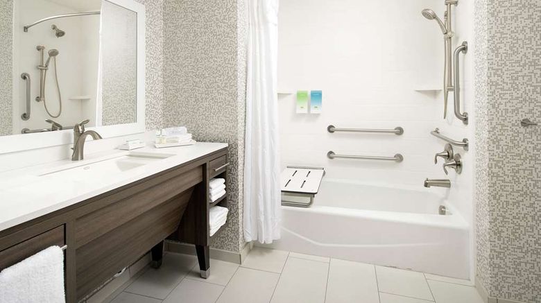 <b>Home2 Suites by Hilton Longmont Room</b>. Images powered by <a href="https://iceportal.shijigroup.com/" title="IcePortal" target="_blank">IcePortal</a>.