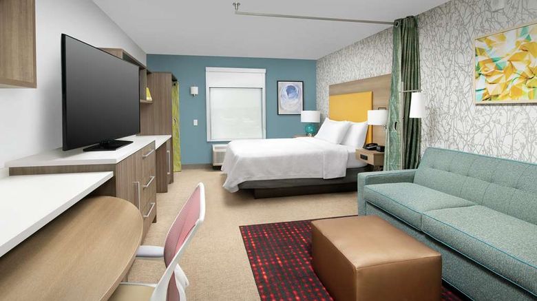 <b>Home2 Suites by Hilton Longmont Room</b>. Images powered by <a href="https://iceportal.shijigroup.com/" title="IcePortal" target="_blank">IcePortal</a>.