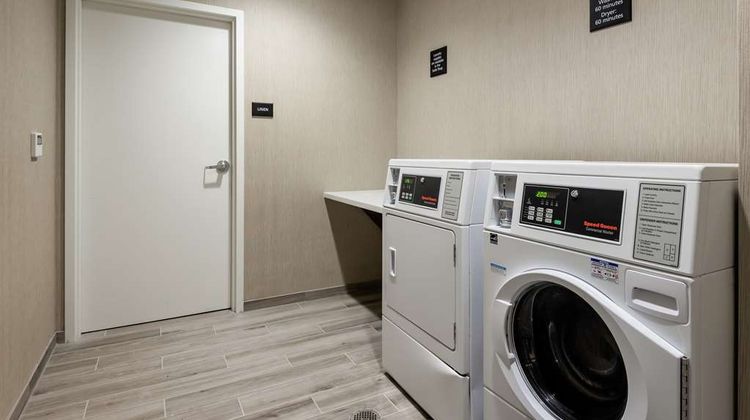 Hampton Inn Bayview Campus Other
