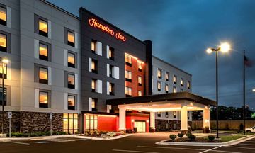 Hampton Inn Bayview Campus