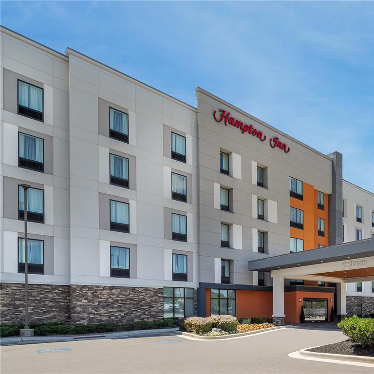 Hampton Inn Bayview Campus