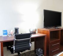 Comfort Inn & Suites Fultondale Room