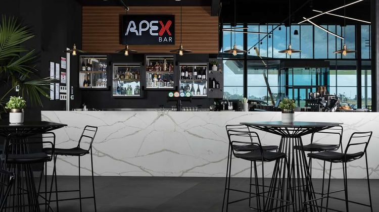 Rydges Pit Lane Hotel Restaurant