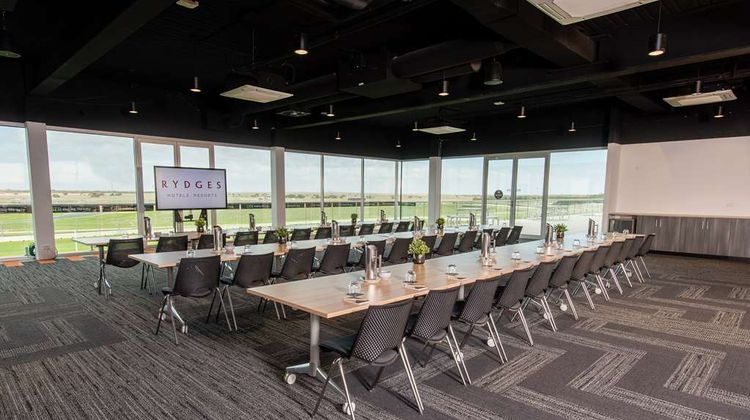 Rydges Pit Lane Hotel Meeting