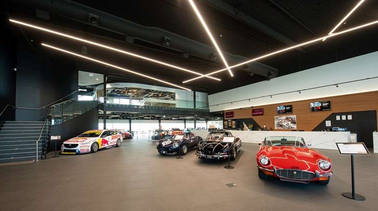 Rydges Pit Lane Hotel Lobby