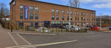 Travelodge Stirling City Centre Exterior