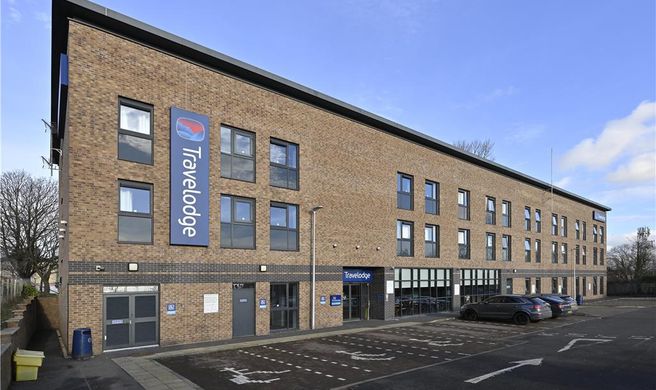 Travelodge Stirling City Centre Exterior