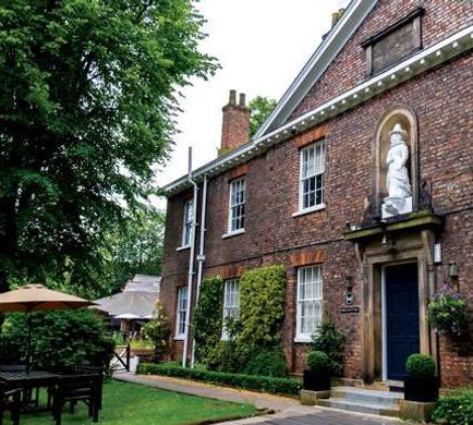 Middleton's Hotel Exterior
