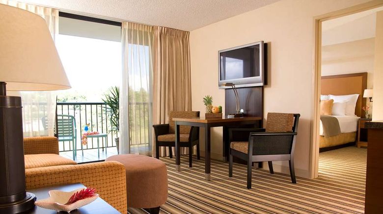 <b>Maui Coast Hotel Suite</b>. Images powered by <a href="https://iceportal.shijigroup.com/" title="IcePortal" target="_blank">IcePortal</a>.