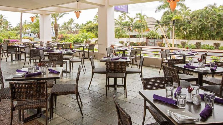 <b>Maui Coast Hotel Restaurant</b>. Images powered by <a href="https://iceportal.shijigroup.com/" title="IcePortal" target="_blank">IcePortal</a>.