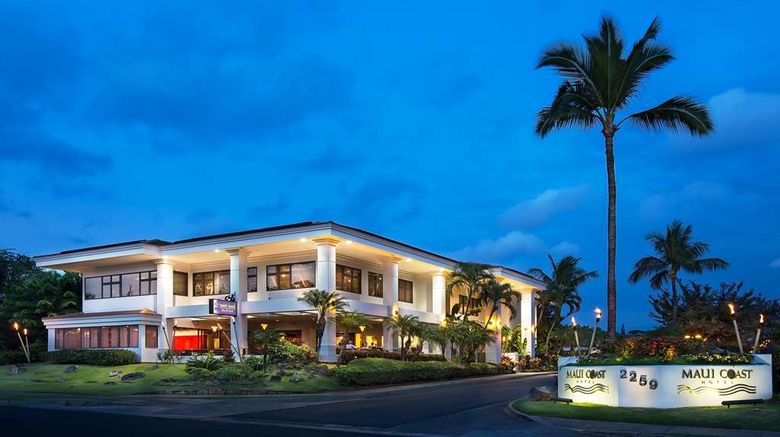 <b>Maui Coast Hotel Exterior</b>. Images powered by <a href="https://iceportal.shijigroup.com/" title="IcePortal" target="_blank">IcePortal</a>.