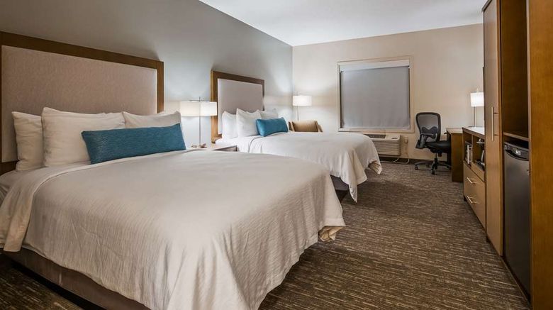 <b>Best Western Plus Hudson Hotel Room</b>. Images powered by <a href="https://iceportal.shijigroup.com/" title="IcePortal" target="_blank">IcePortal</a>.