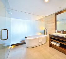 De Vins Sky Hotel Seminyak Room