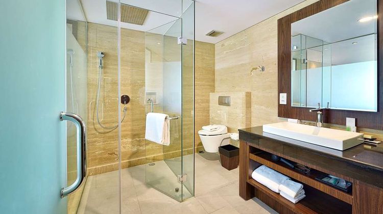 De Vins Sky Hotel Seminyak Suite