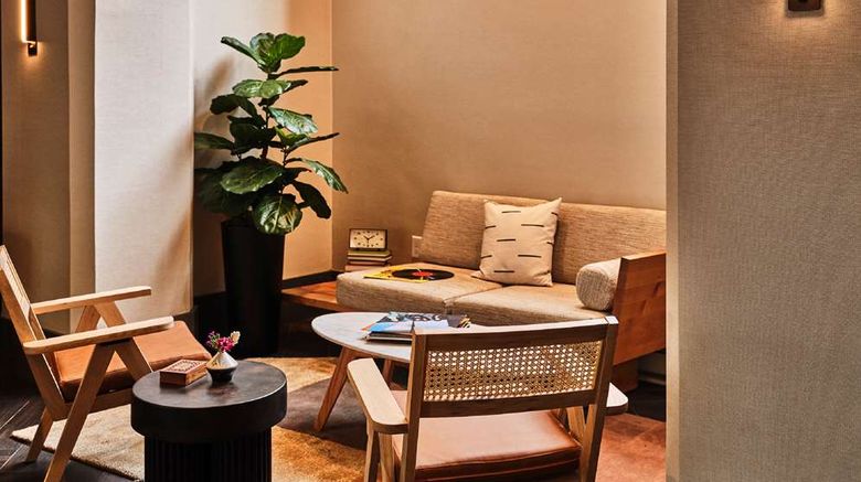 <b>Joinery Hotel Pittsburgh, Curio Coll Lobby</b>. Images powered by <a href="https://iceportal.shijigroup.com/" title="IcePortal" target="_blank">IcePortal</a>.