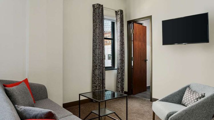 Joinery Hotel Pittsburgh, Curio Coll Other