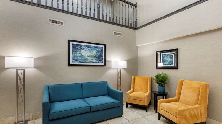 Best Western Watertown Inn and Suites Lobby
