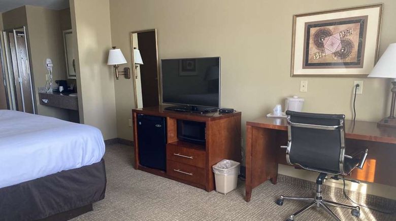 <b>Best Western Emporia Inn Room</b>. Images powered by <a href="https://iceportal.shijigroup.com/" title="IcePortal" target="_blank">IcePortal</a>.
