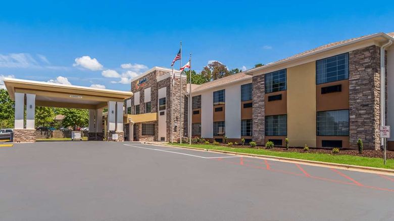 <b>Comfort Suites Eufaula Exterior</b>. Images powered by <a href="https://iceportal.shijigroup.com/" title="IcePortal" target="_blank">IcePortal</a>.