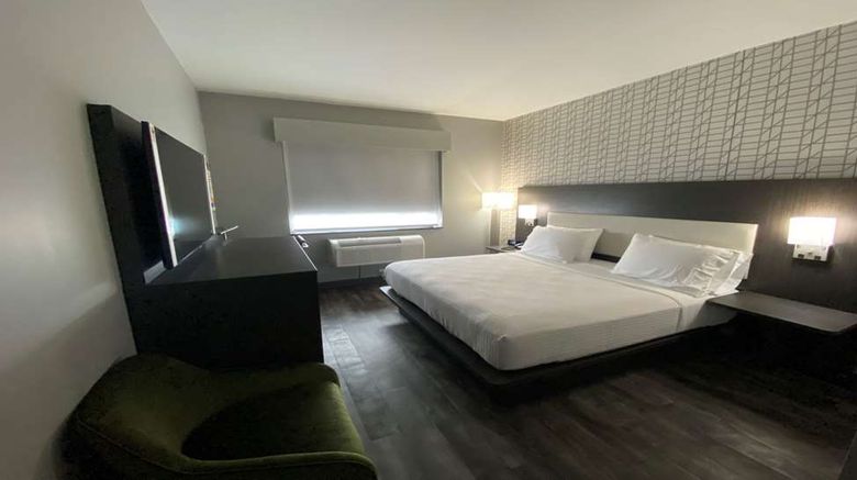 <b>Best Western Plus City Line Hotel Room</b>. Images powered by <a href="https://iceportal.shijigroup.com/" title="IcePortal" target="_blank">IcePortal</a>.