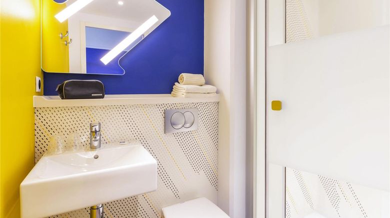 <b>Ibis Budget Rennes Hotel Room</b>. Images powered by <a href="https://iceportal.shijigroup.com/" title="IcePortal" target="_blank">IcePortal</a>.