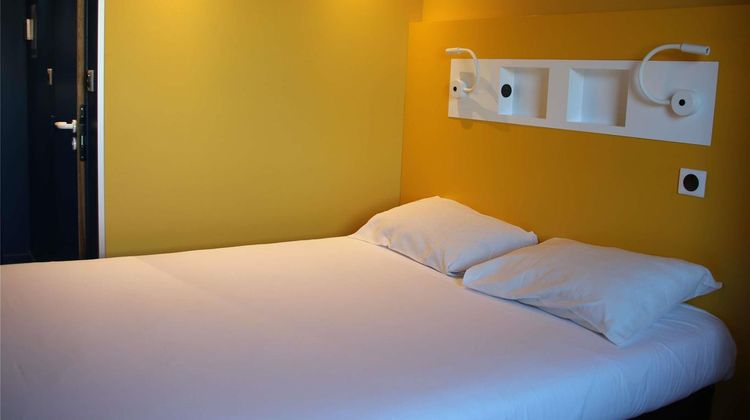 Ibis Budget Rennes Hotel Room