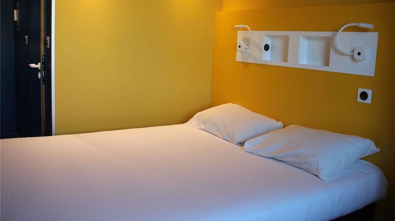 <b>Ibis Budget Rennes Hotel Room</b>. Images powered by <a href="https://iceportal.shijigroup.com/" title="IcePortal" target="_blank">IcePortal</a>.
