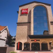 Ibis Carlos Barbosa Hotel