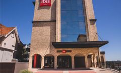 Ibis Carlos Barbosa Hotel