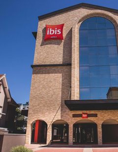 Ibis Carlos Barbosa Hotel