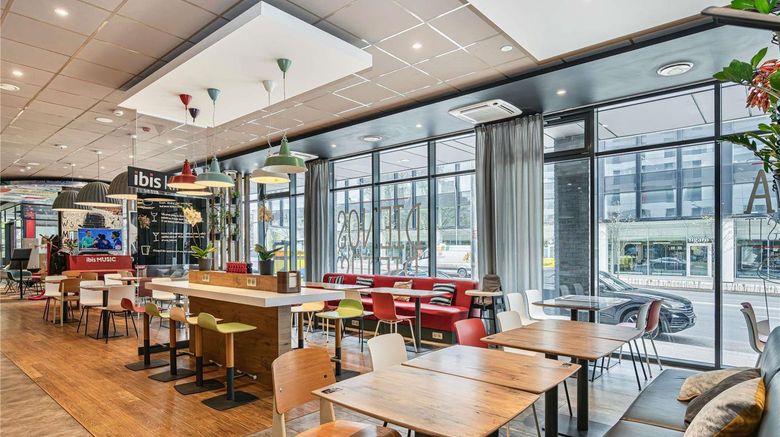 <b>Ibis Hotel Vilnius Centre Restaurant</b>. Images powered by <a href="https://iceportal.shijigroup.com/" title="IcePortal" target="_blank">IcePortal</a>.