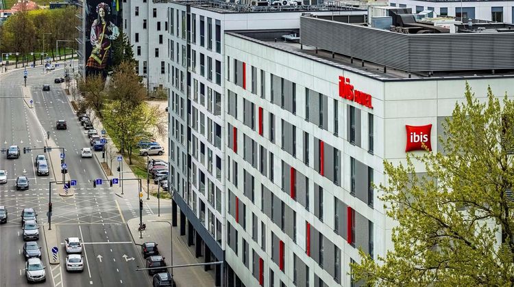 Ibis Hotel Vilnius Centre Exterior