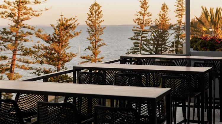 Sebel Brisbane Margate Beach Restaurant