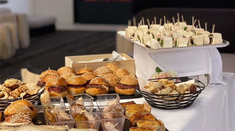 <b>Mercure Bastia Biguglia Meeting</b>. Images powered by <a href="https://iceportal.shijigroup.com/" title="IcePortal" target="_blank">IcePortal</a>.