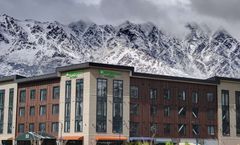 Wyndham Garden Remarkables Park
