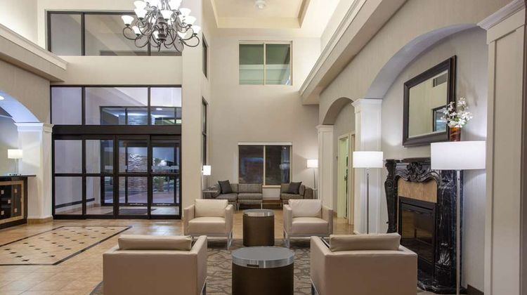 Wingate by Wyndham Moses Lake Lobby