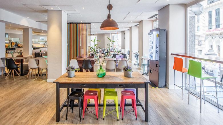 <b>Madrid Gran Via 25, managed by Melia Restaurant</b>. Images powered by <a href="https://iceportal.shijigroup.com/" title="IcePortal" target="_blank">IcePortal</a>.