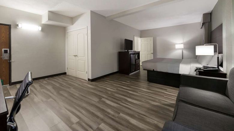 <b>Quality Inn Merriam/Shawnee Room</b>. Images powered by <a href="https://iceportal.shijigroup.com/" title="IcePortal" target="_blank">IcePortal</a>.