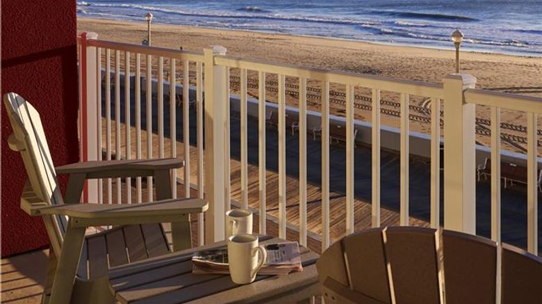 <b>Hyatt Place Ocean City/Oceanfront Room</b>. Images powered by <a href="https://iceportal.shijigroup.com/" title="IcePortal" target="_blank">IcePortal</a>.