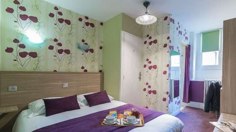 <b>Hotel du Moulin d'Or Lille Room</b>. Images powered by <a href="https://iceportal.shijigroup.com/" title="IcePortal" target="_blank">IcePortal</a>.