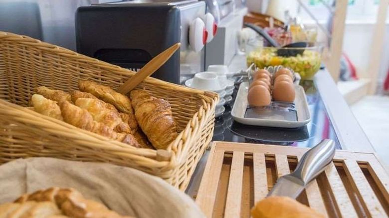 <b>Hotel du Moulin d'Or Lille Restaurant</b>. Images powered by <a href="https://iceportal.shijigroup.com/" title="IcePortal" target="_blank">IcePortal</a>.