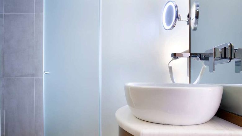 <b>Wyndham Athens Residence Suite</b>. Images powered by <a href="https://iceportal.shijigroup.com/" title="IcePortal" target="_blank">IcePortal</a>.
