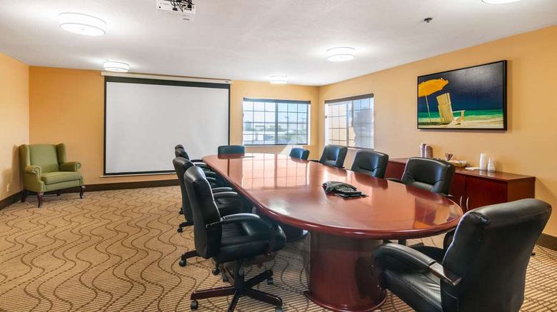 <b>Comfort Inn & Suites Mojave Meeting</b>. Images powered by <a href="https://iceportal.shijigroup.com/" title="IcePortal" target="_blank">IcePortal</a>.