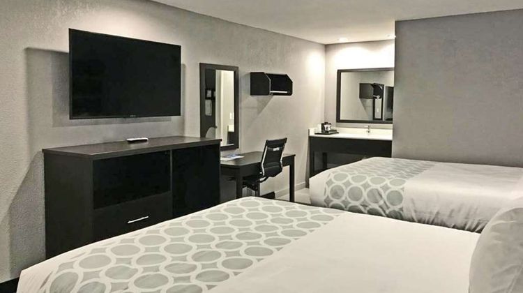 Rodeway Inn Calhoun South Room